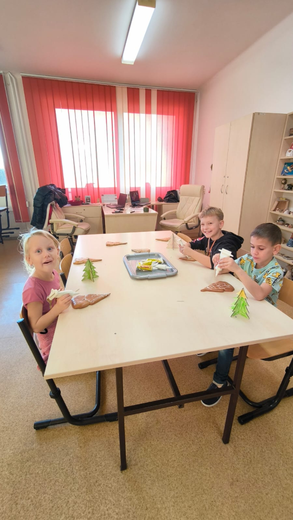 WhatsApp Image 2025-12-12 at 09.13.22 (4).jpeg