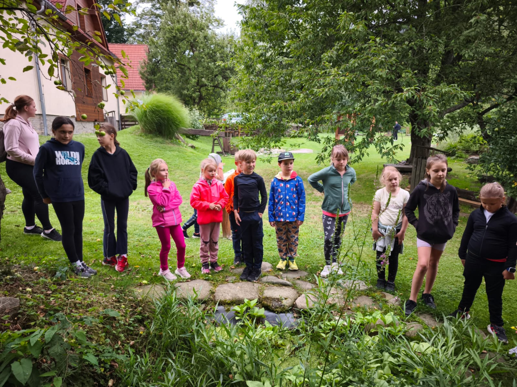 CESTA Z MĚSTA 02 ÚTERÝ (71).jpeg